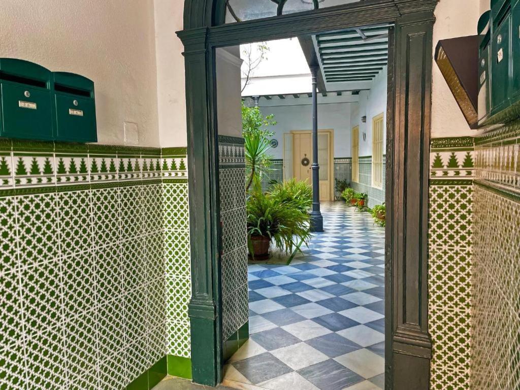 Apartamento Vitoria. Jerez de la Frontera Exterior foto
