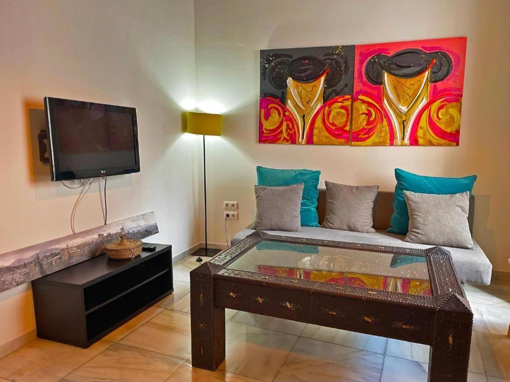 Apartamento Vitoria. Jerez de la Frontera Exterior foto